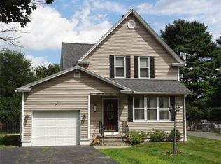 33 Ferry St, South Grafton, MA 01560