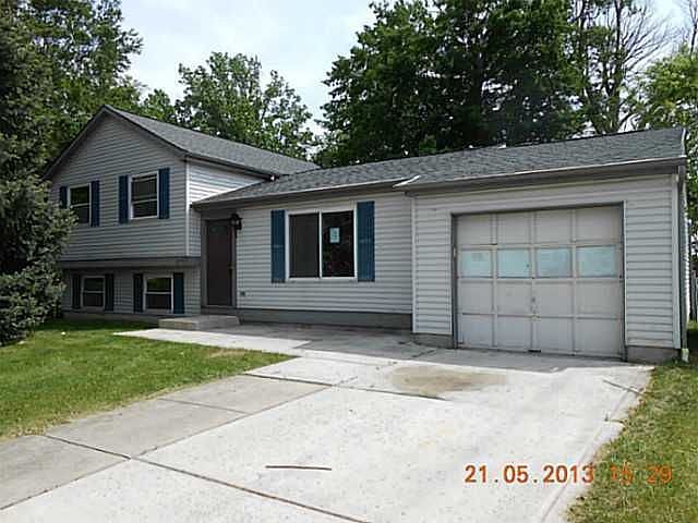 1st image of 2757 Sawmill Forest Ave