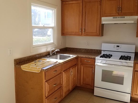 3rd image of 4317 E Colorado St
