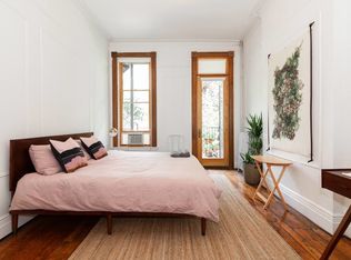 25 Saint Marks Pl #1G, Brooklyn, NY 11217