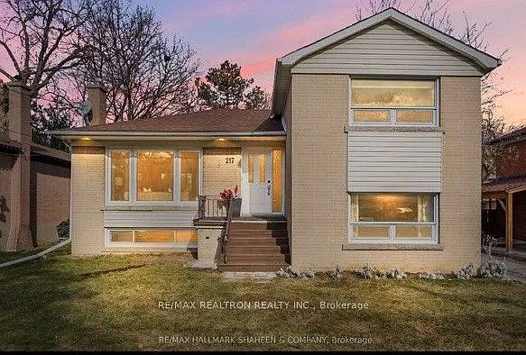 2 bed, $2,150 — Photo 1