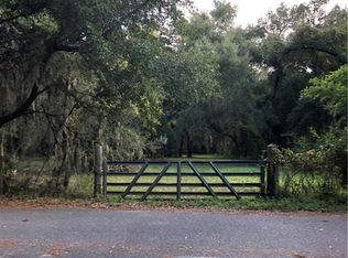 185 Old Belle Point Rd, Brunswick, GA 31525