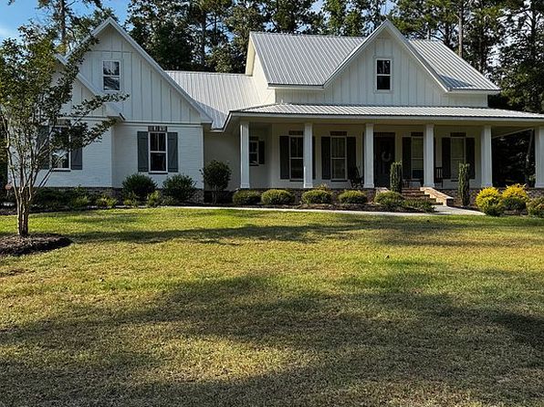 6654 Pine Springs Cir