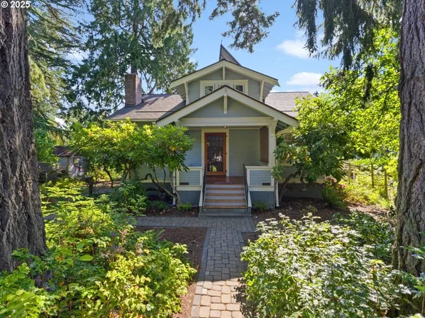 14210 SE Parmenter Dr, Milwaukie, OR 97267