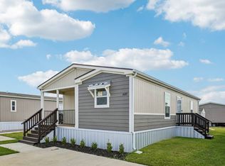 1609 American Dr, Cleburne, TX 76033