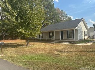 105 Cotton Ln, Lonoke, AR 72086