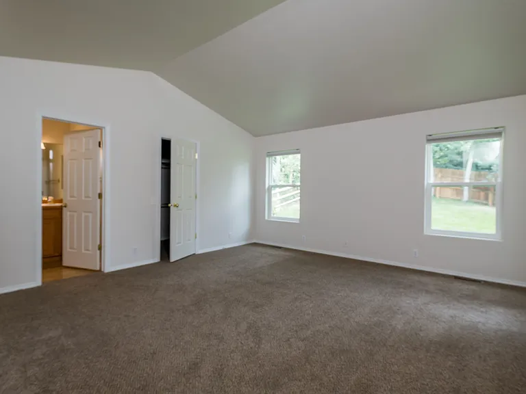 640 Northstar Dr — Photo 7