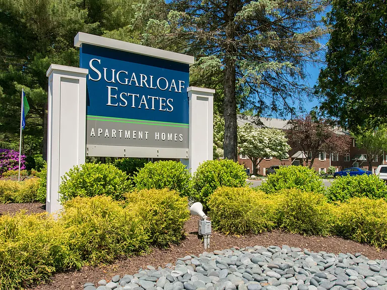 Discover what makes Sugarloaf Estates a beloved choice for UMass students and all seeking a splendid residence to call 'Home'.