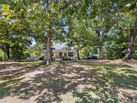 5th image of 3880 Irwin Bridge Rd NW