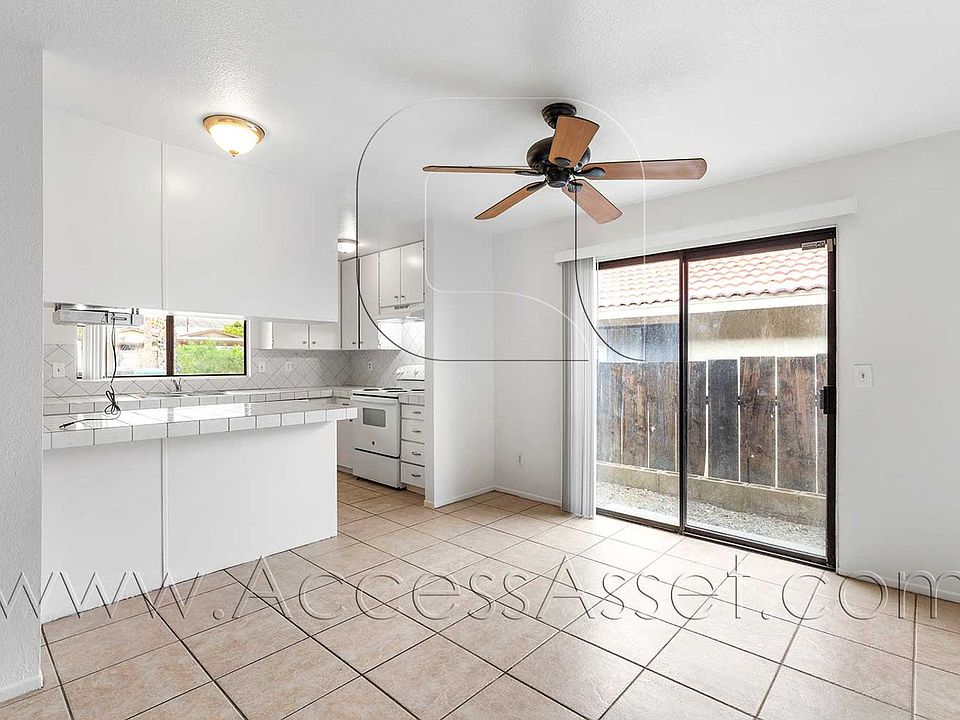 1st image of 53680 Avenida Vallejo