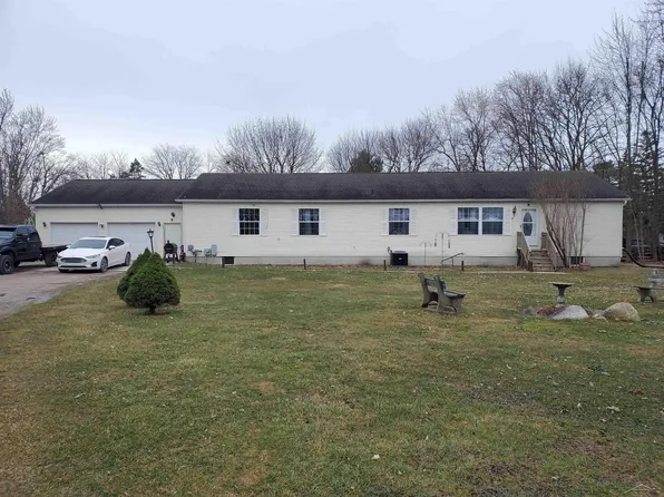 840 E Washington St, Freeland, MI 48623