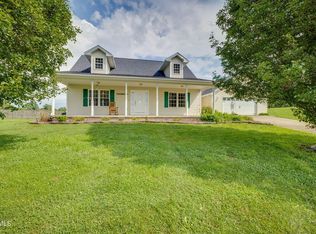 69 Manor Ln, Jonesborough, TN 37659