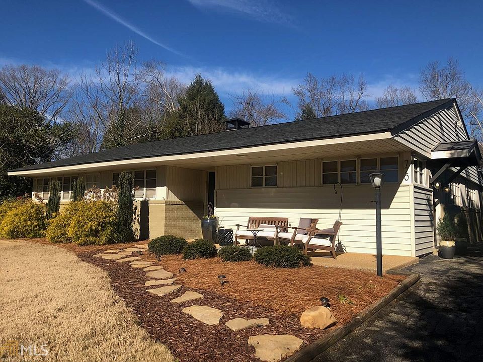 1st image of 720 Hillside Dr