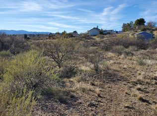 13908 S Bluebird Ln, Mayer, AZ 86333