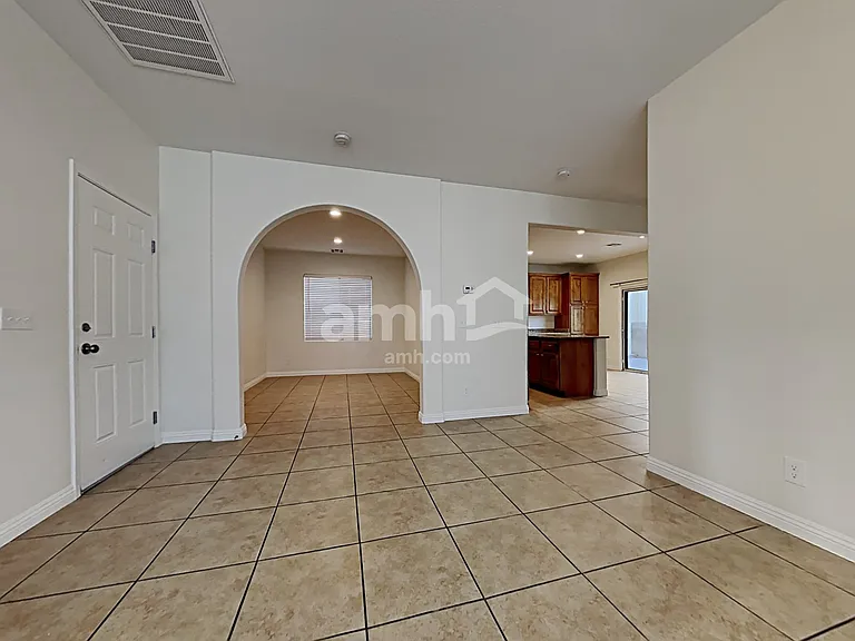 7963 Napier St — Photo 6