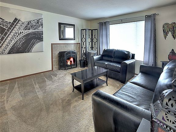4th image of 3330 Centennial Way NE