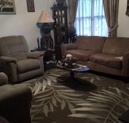 3rd image of 1500 N Oaks Dr