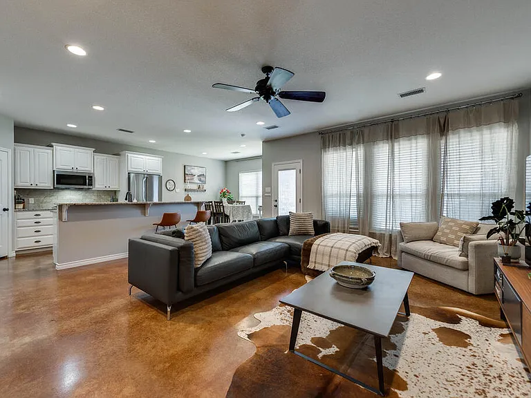 5809 Rio Grande Ave — Photo 6