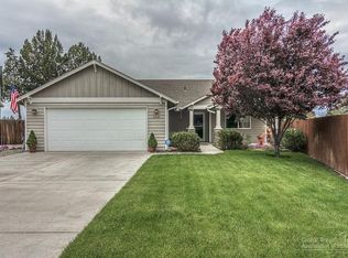 2245 NW Oak Ct, Redmond, OR 97756