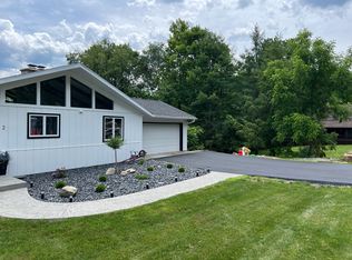 2 Thunderbird Rd, Diamond Pt, NY 12824