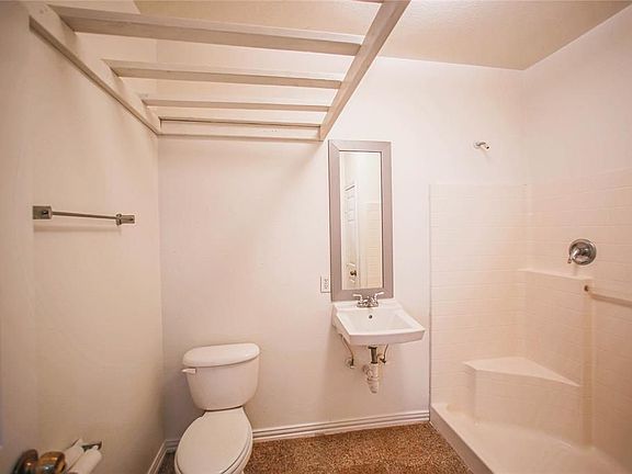 4th image of 9400 Bellaire Blvd Unit 502