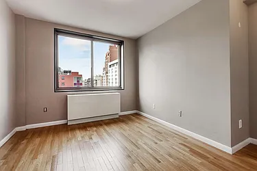 Rented by Bryan L Rozencwaig, LREB