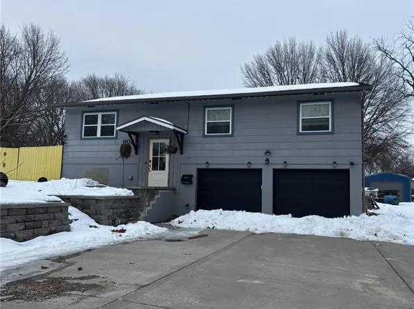 905 S 4th Ter, Savannah, MO 64485