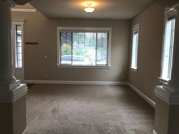 5th image of 20208 Dayton Ave N