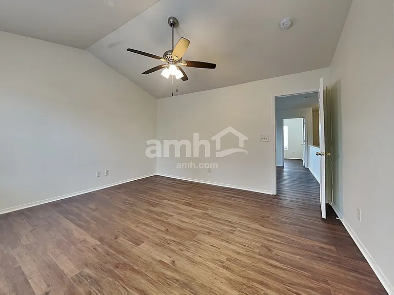 4636 Meadowfield Rd — Photo 9