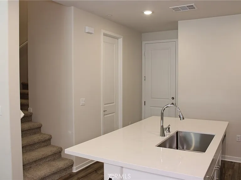 9190 Connolly Way — Photo 5