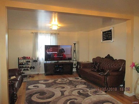 2nd image of 6007 Gravois Ave