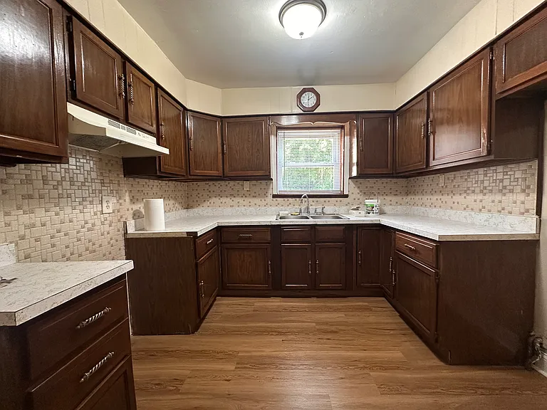 10226 S Rhodes Ave #2 — Photo 11