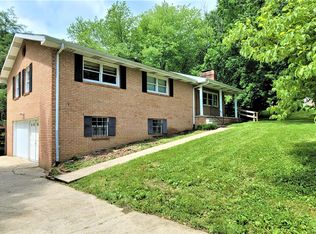 53 Wes Davis Rd, Corbin, KY 40701