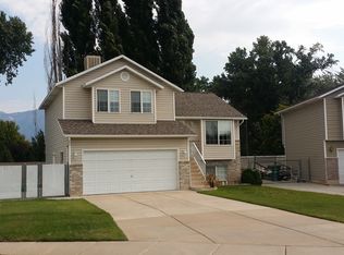 364 W Wildflower Cir, Ogden, UT 84404