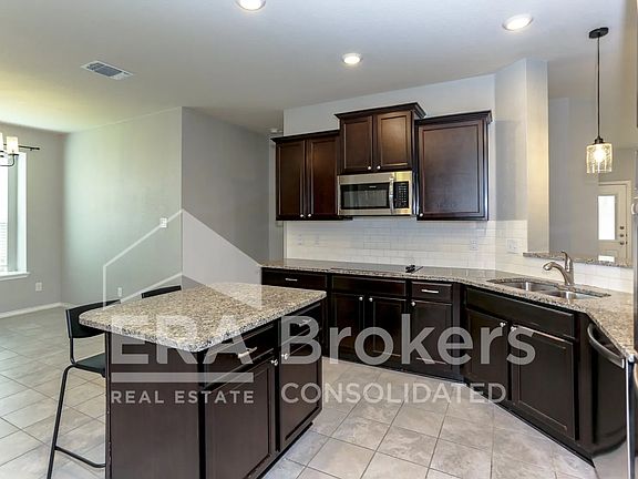 4th image of 2506 Bargello St