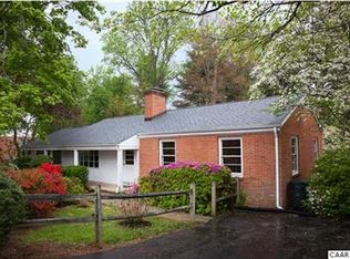 2220 Greenbrier Dr, Charlottesville, VA