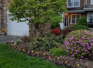 62 Hunter Rd S, North Haledon, NJ 07508