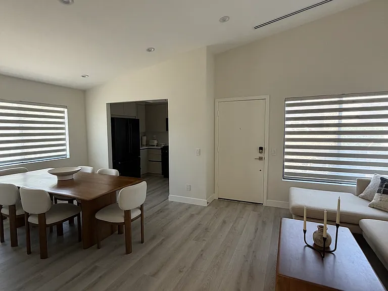 8601 Sunland Blvd #67 — Photo 14