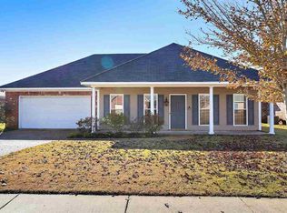 318 Red Cedar Dr, Brandon, MS