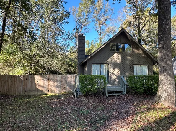 1119 Sandy Beach Dr, Macon, GA 31220