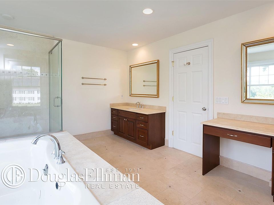 1st image of 42 Cloverhill Ln
