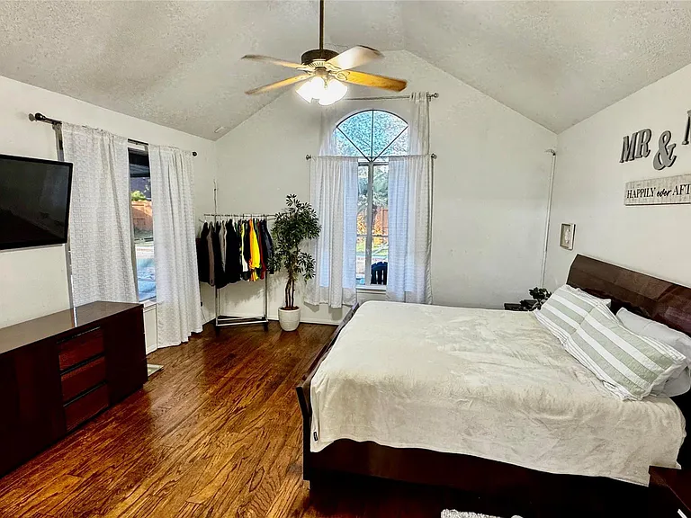 14506 Wadlington Dr — Photo 25