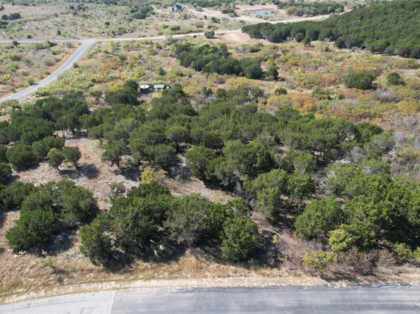 1031 Raven Cir, Graford, TX 76449