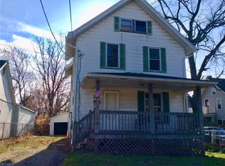 914 Wyoming Ave, Akron, OH 44314