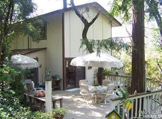 118 Woodland Dr, Napa, CA 94558