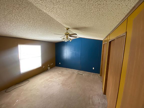 4th image of 1712 Pella Ave