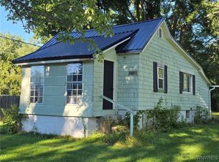 2969 Murdock Rd, Medina, NY 14103