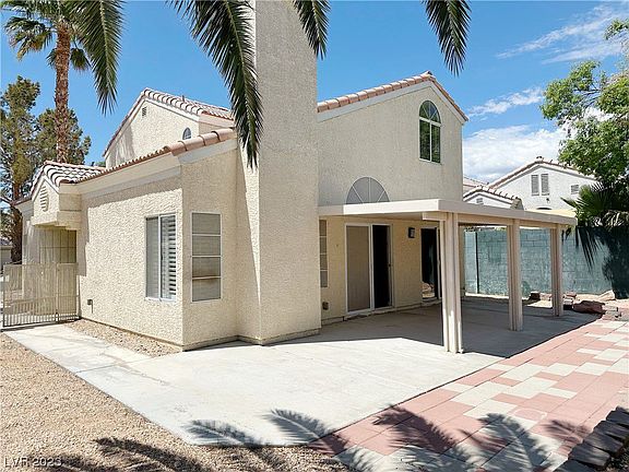5th image of 7904 Cocoa Beach Cir