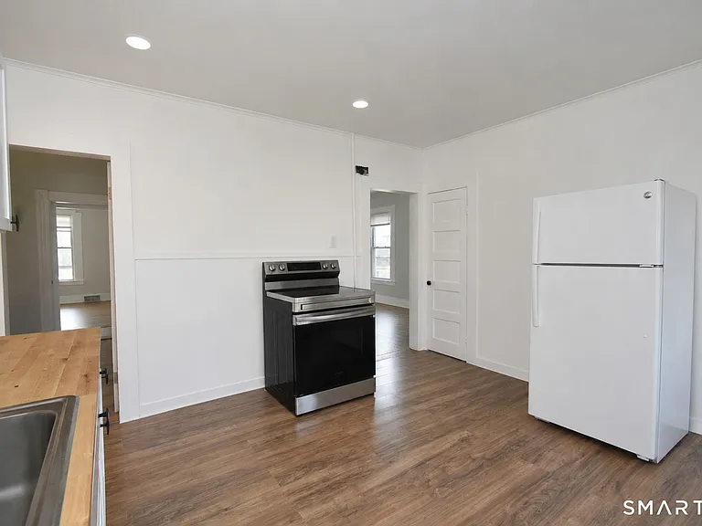 22 Kelley St #1 — Photo 6