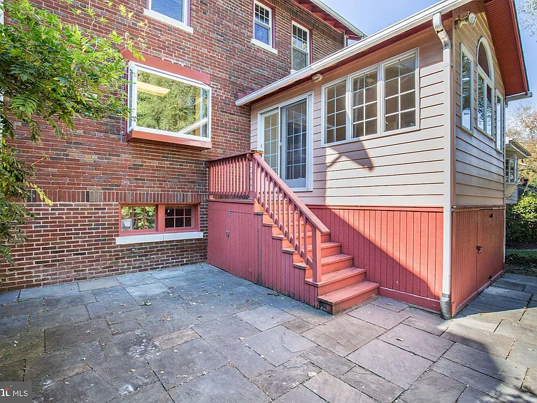 5539 30th Pl NW — Photo 32